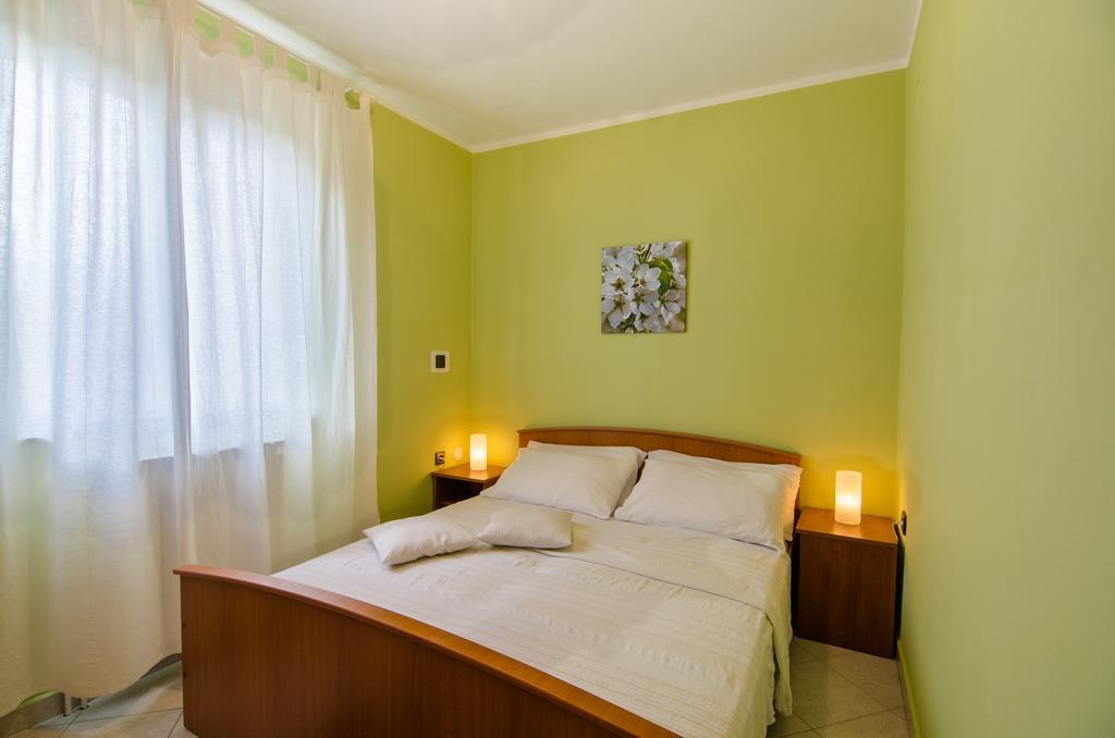 Apartments Karlo & Ivona Labin  Habitación foto